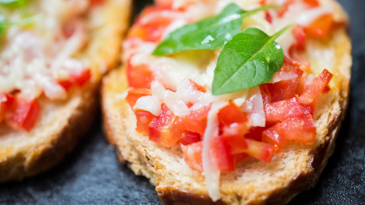 Como fazer bruschetta na airfryer
